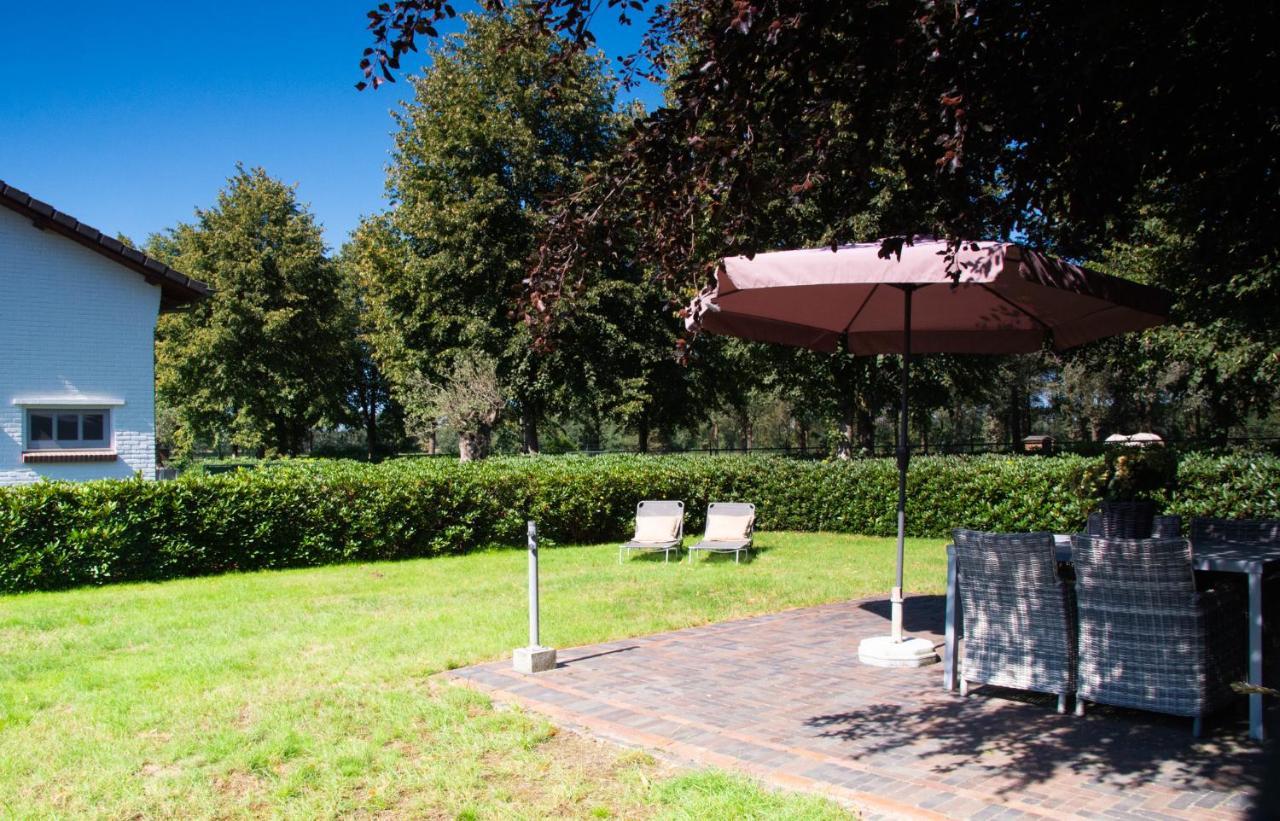 Bed And Breakfast Lindershoeve Bergeijk Buitenkant foto