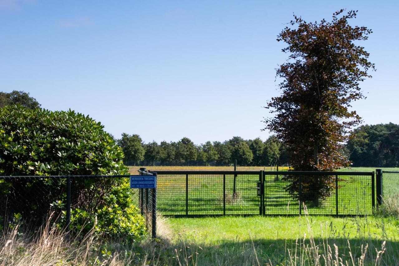 Bed And Breakfast Lindershoeve Bergeijk Buitenkant foto